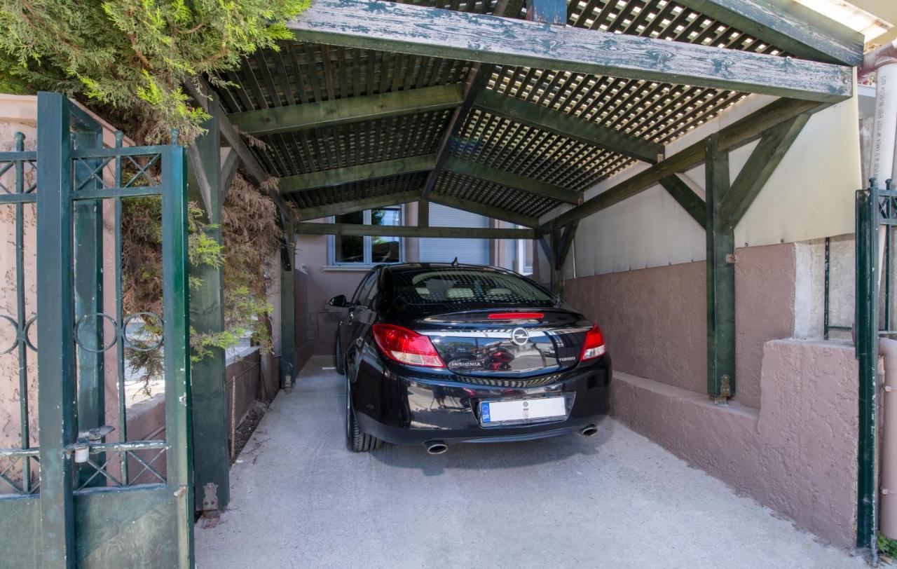 Rena's Luxury With Free Private Parking * חאניה